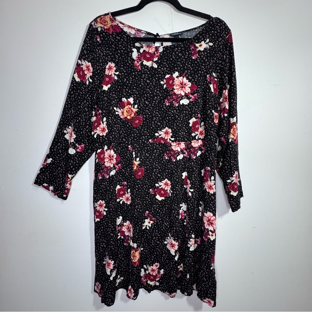 Torrid Size 2 Floral Dress Black Pink Rose Fit Flare 3/4 Sleeve - Picture 1 of 6